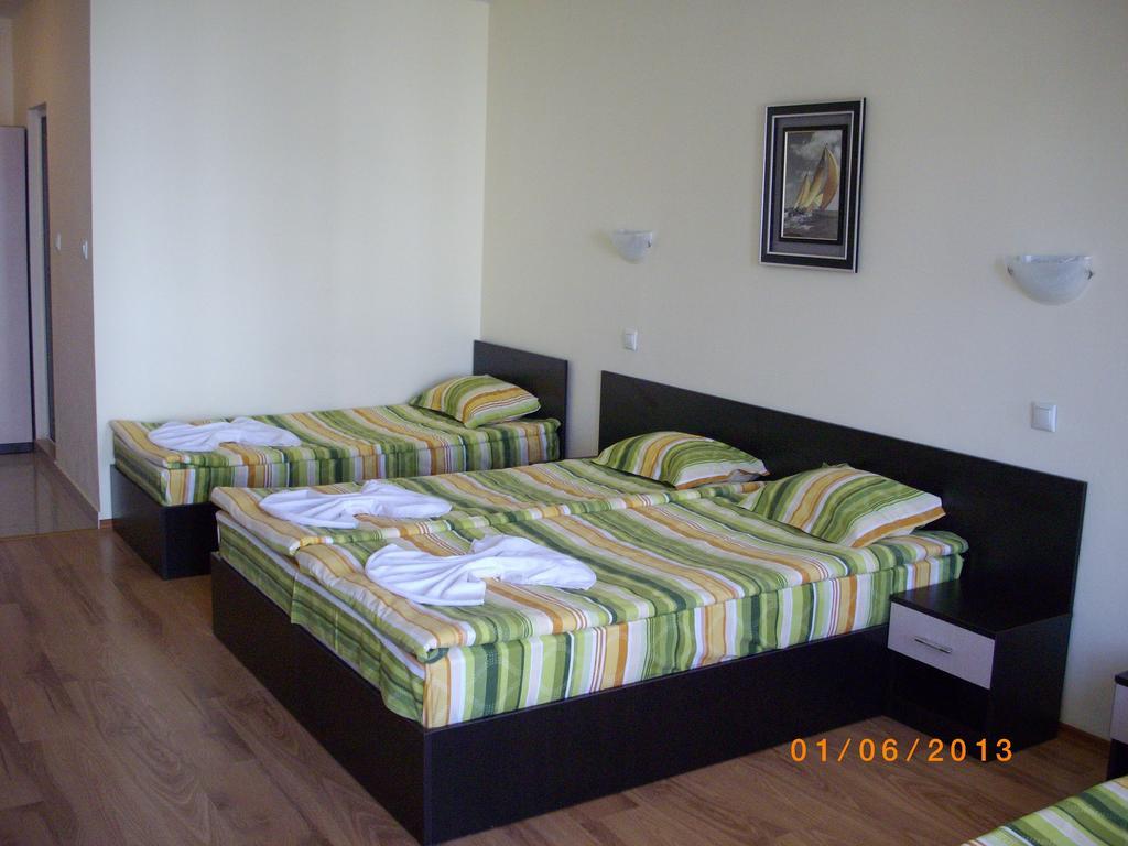 Семеен Хотел Атива - Family Hotel Ativa Lozenets Dış mekan fotoğraf