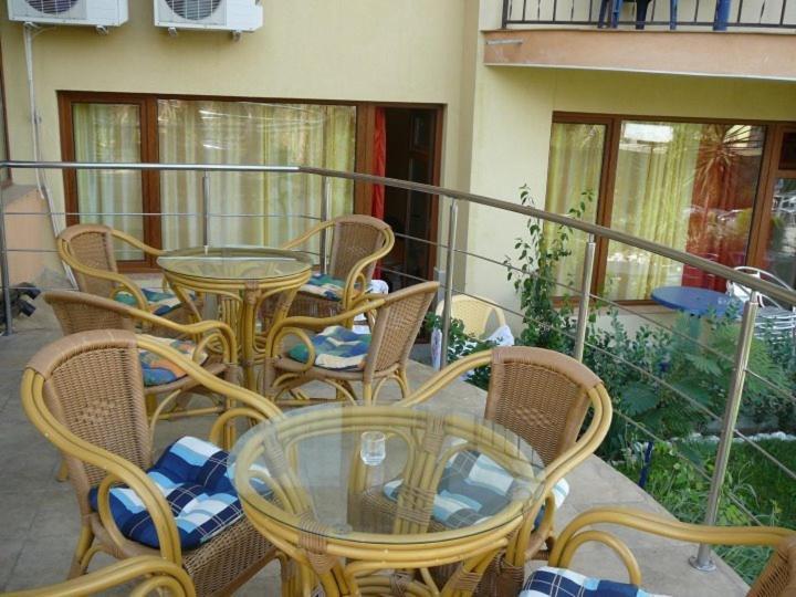 Семеен Хотел Атива - Family Hotel Ativa Lozenets Dış mekan fotoğraf