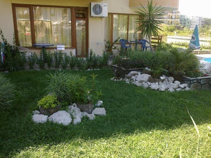 Семеен Хотел Атива - Family Hotel Ativa Lozenets Dış mekan fotoğraf