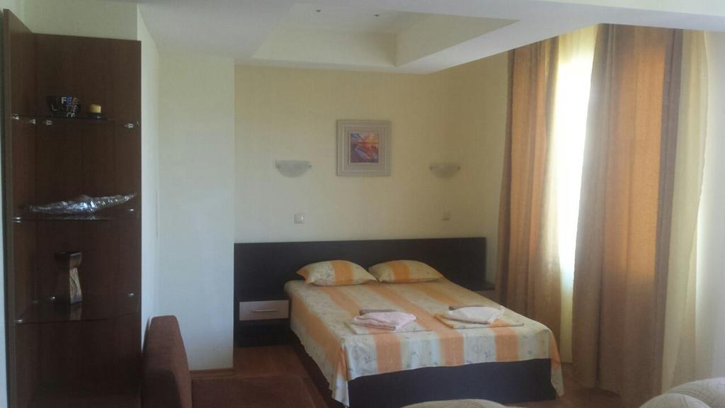 Семеен Хотел Атива - Family Hotel Ativa Lozenets Dış mekan fotoğraf