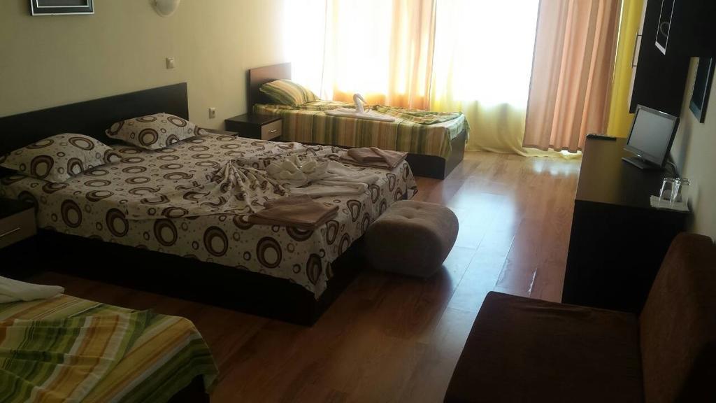 Семеен Хотел Атива - Family Hotel Ativa Lozenets Dış mekan fotoğraf
