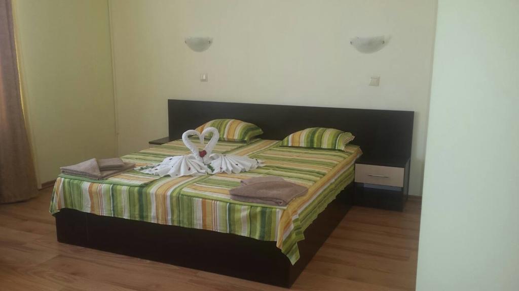 Семеен Хотел Атива - Family Hotel Ativa Lozenets Dış mekan fotoğraf